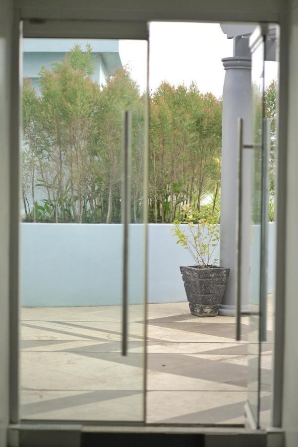 Quince Studio W/ Balcony Orochi Staycation Ph At Loop Tower Cdo Cagayan de Oro Exterior foto