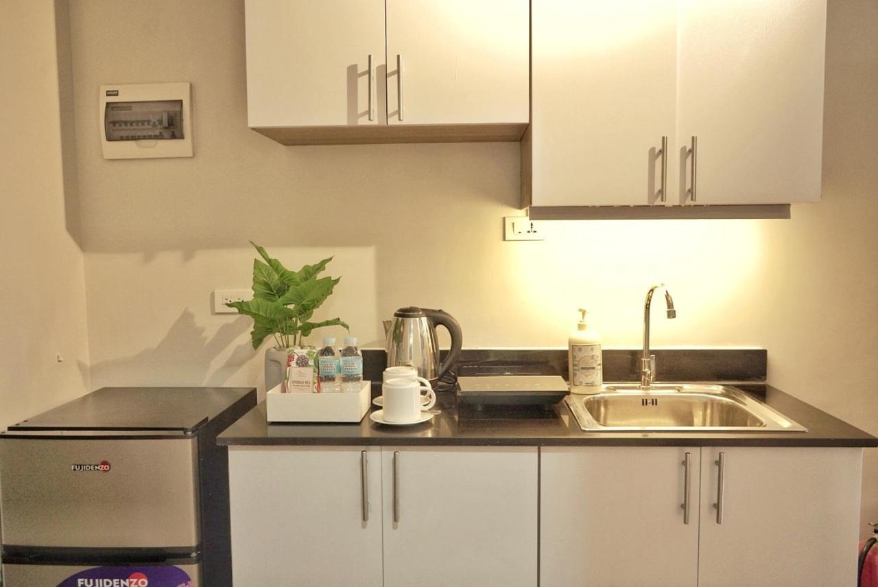 Quince Studio W/ Balcony Orochi Staycation Ph At Loop Tower Cdo Cagayan de Oro Exterior foto